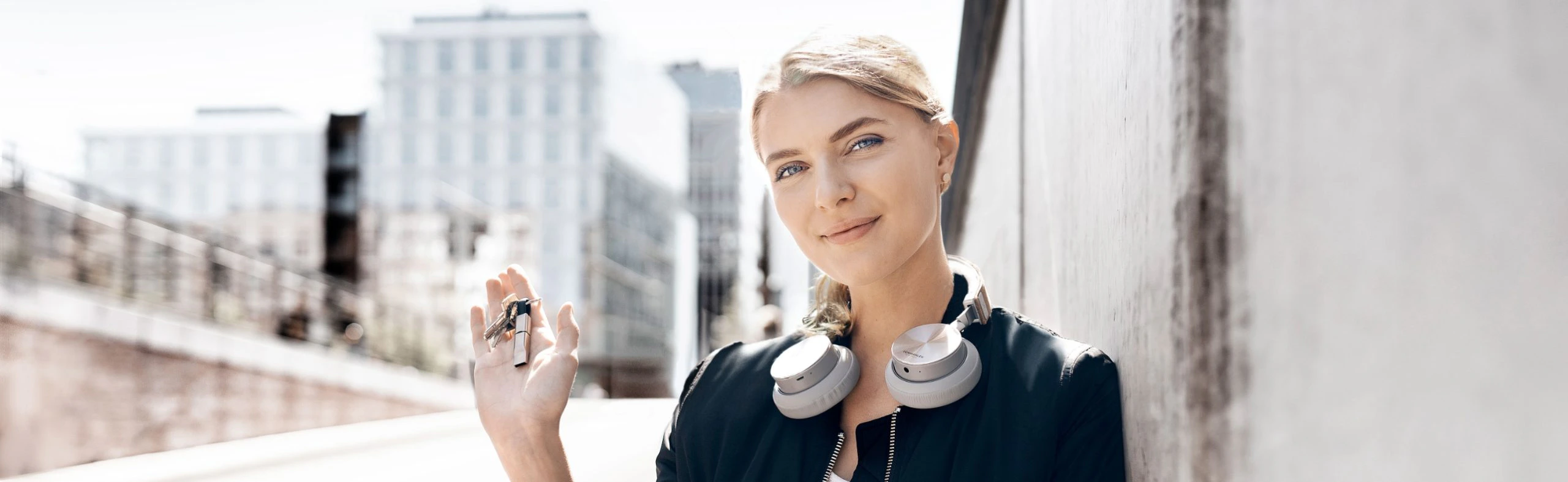 High Five The 5in1 Charging Cable Vonmahlen