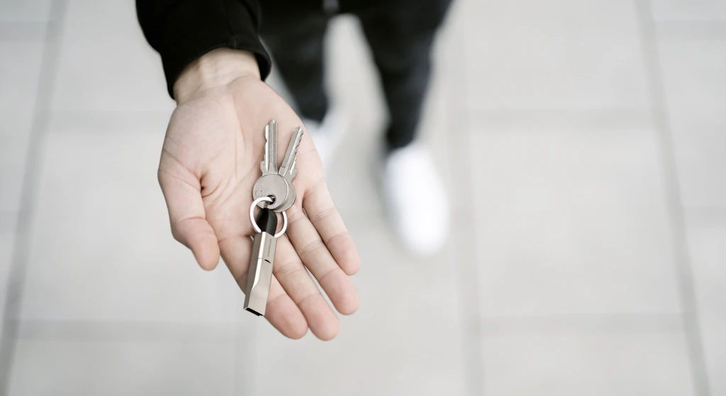 High Five The 5in1 Charging Cable Vonmahlen